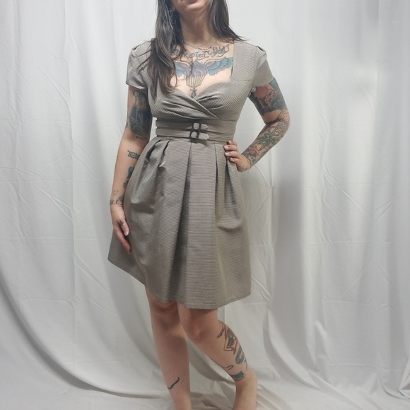 NANETTE LEPORE Silver Gray Metallic Dress - Picture 6 of 8